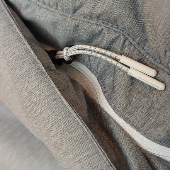 NWT Seattle Seahawks Nike Puffer vest. Right chest silk screen Seahawks logo - Picture 7 of 8